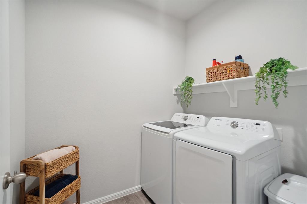 8580 Big Apple Drive Property Photo 21