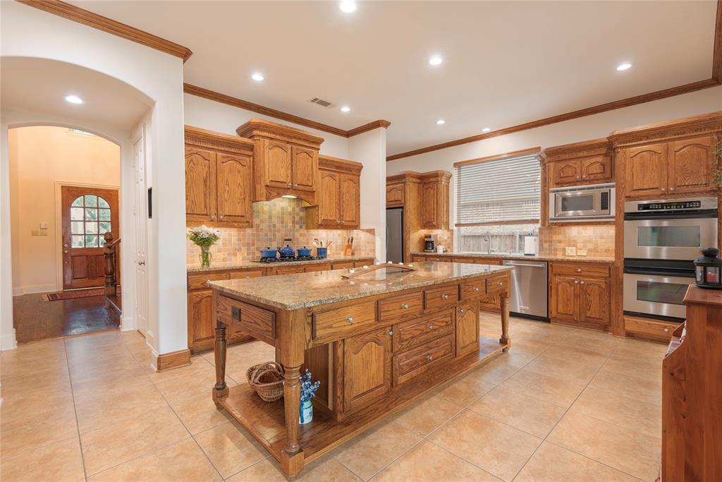 1607 Navarro Court Property Photo 1