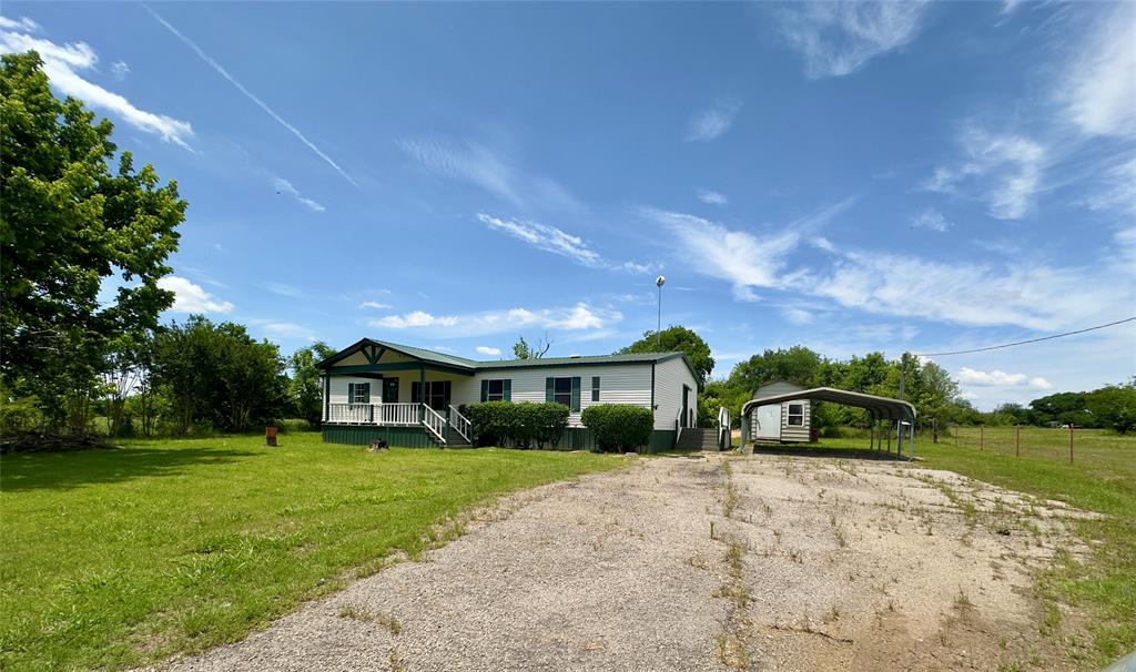 17039 Farm Road 69 Property Photo 1