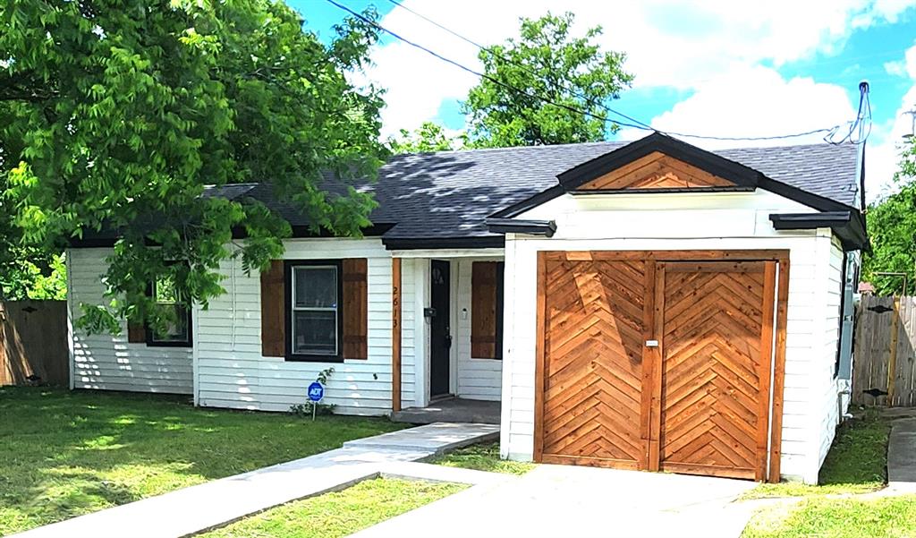 2613 Easter Avenue Property Photo 1