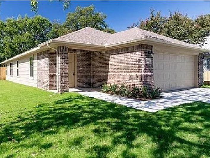 401 Ritchey Street Property Photo