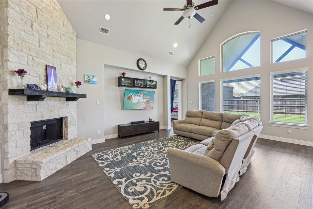 13736 Kevin Drive Property Photo 8