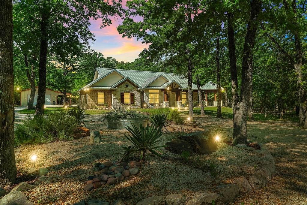 8004 County Road 2412 Property Photo