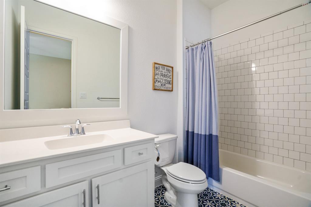 8609 Autumn Lake Trail Property Photo 14
