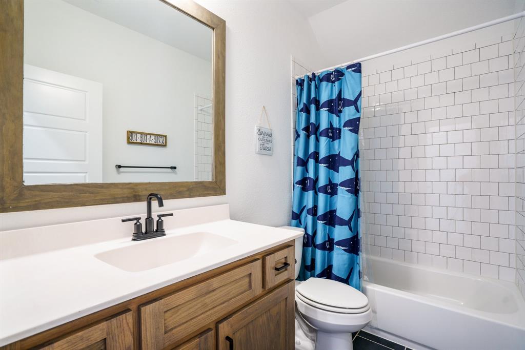 8609 Autumn Lake Trail Property Photo 28