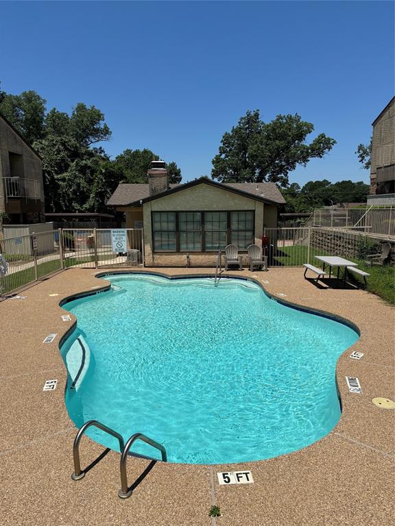 1730 Crest Point Drive Property Photo 1