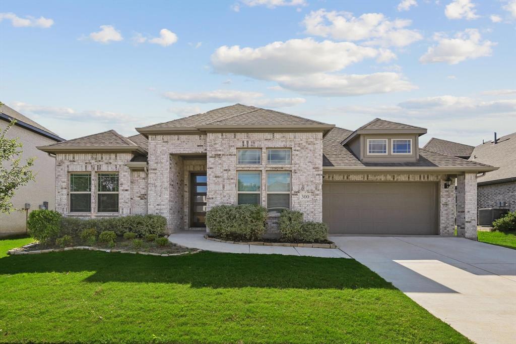300 Navo Road Property Photo