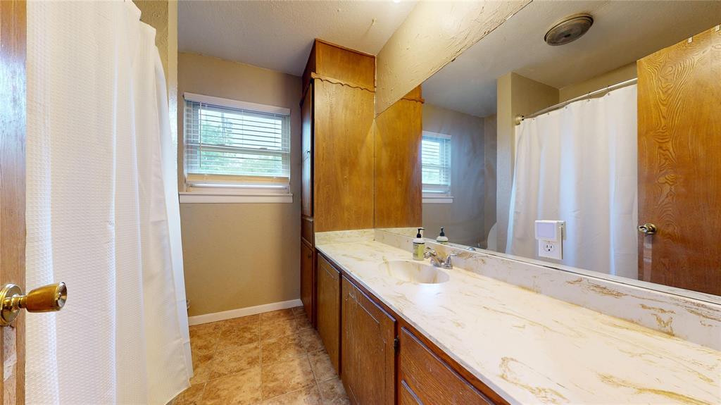 799 County Road 1550 Property Photo 21