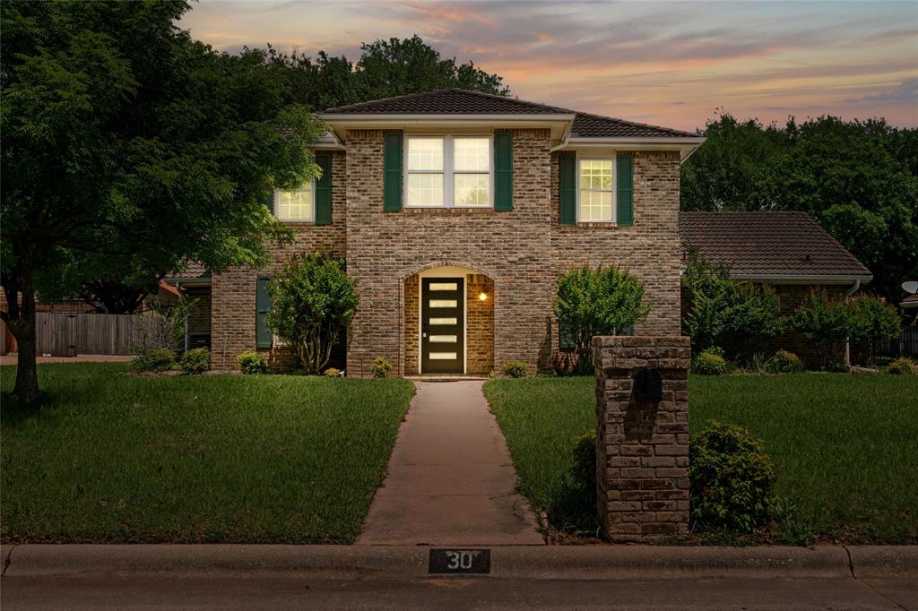 30 Crestwood Drive