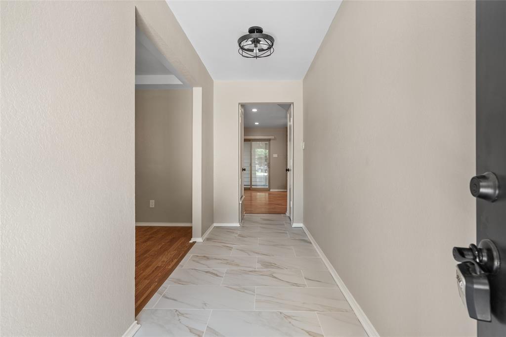 30 Crestwood Drive Property Photo 4