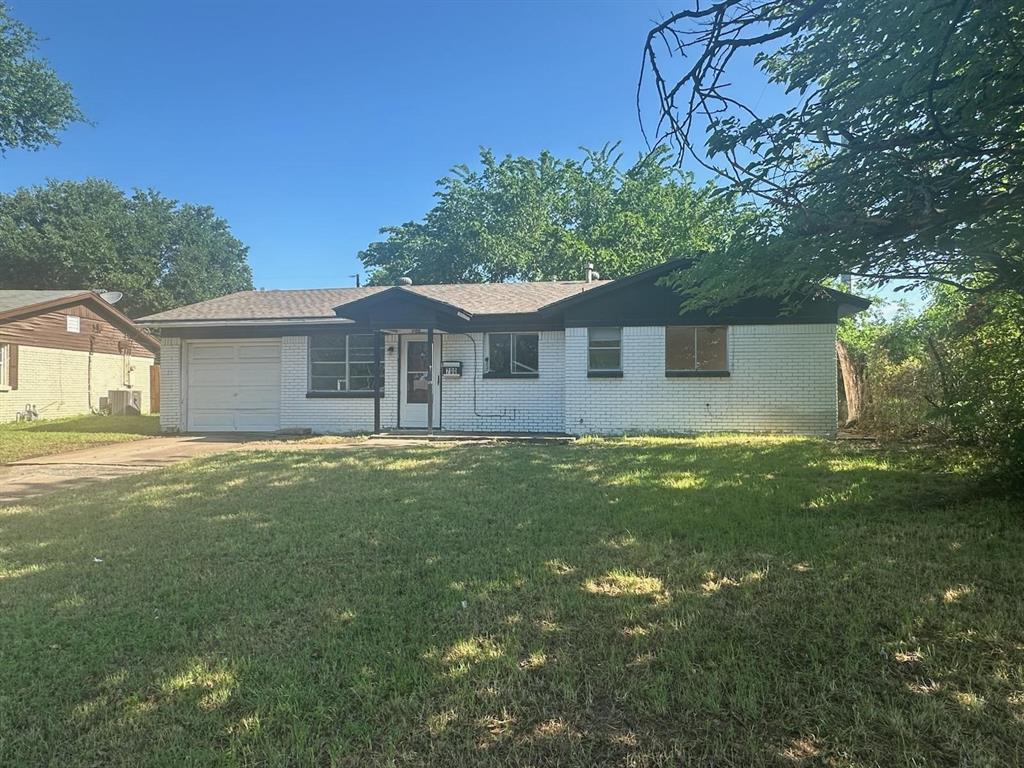 700 Vaughn Avenue Property Photo
