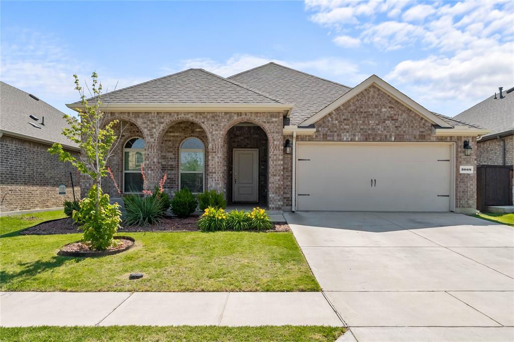 3008 Aransas Avenue Property Photo 1