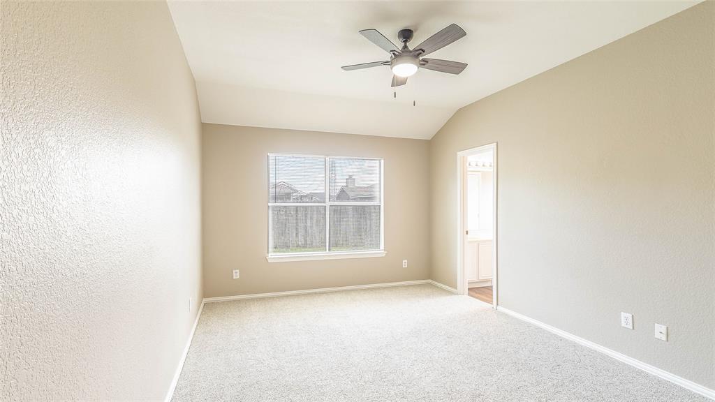 1133 Lake Haven Drive Property Photo 15