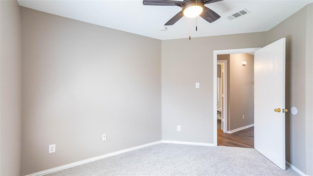 1133 Lake Haven Drive Property Photo 25