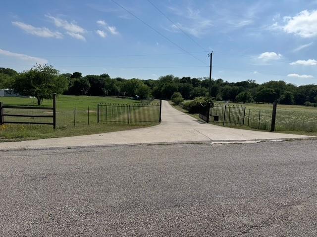 255 Chaparrals Run Property Photo 2