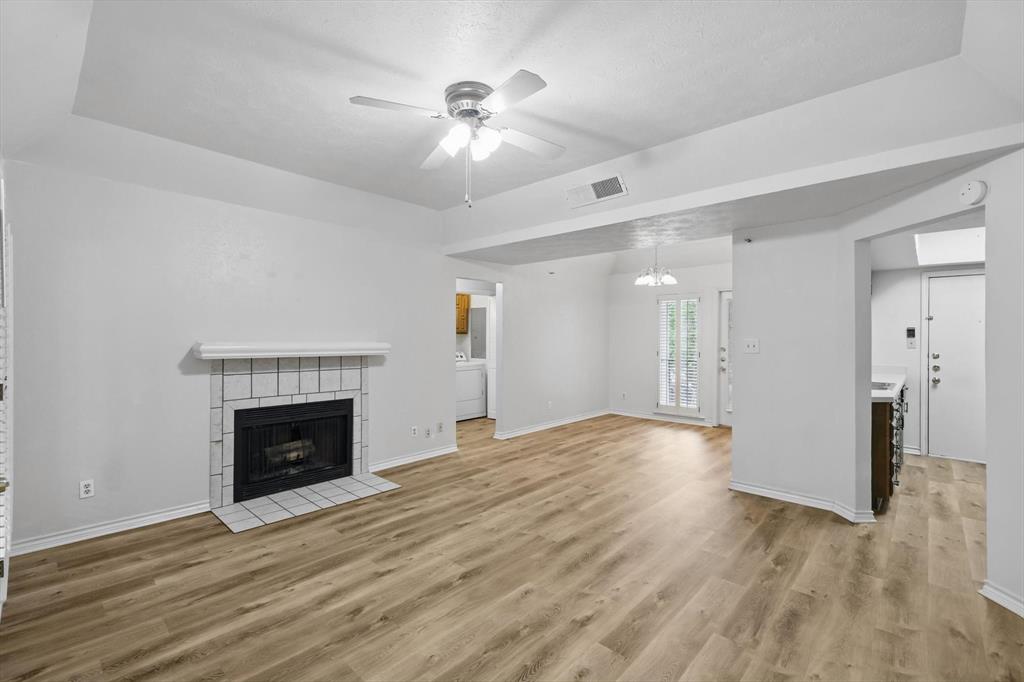3105 San Jacinto Street 207 Property Photo 3