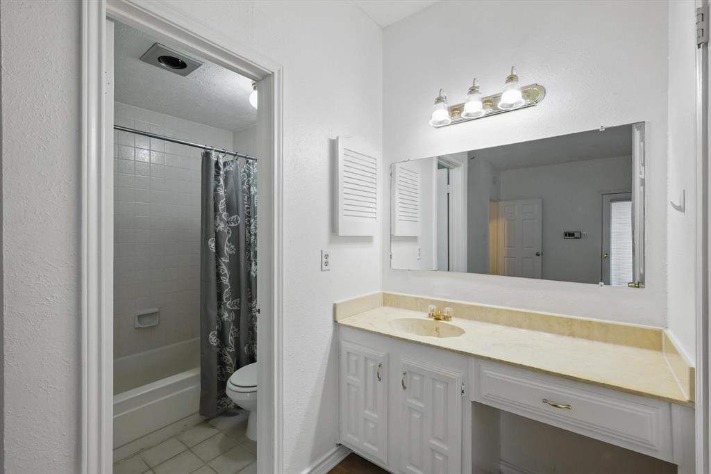 3105 San Jacinto Street 207 Property Photo 14