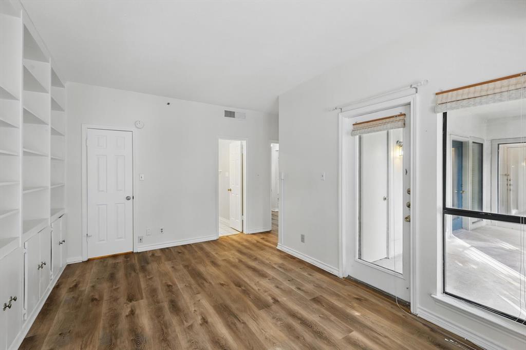 3105 San Jacinto Street 207 Property Photo 17