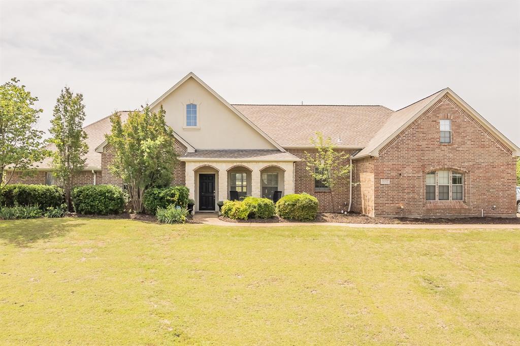 1132 Mount Lane Property Photo