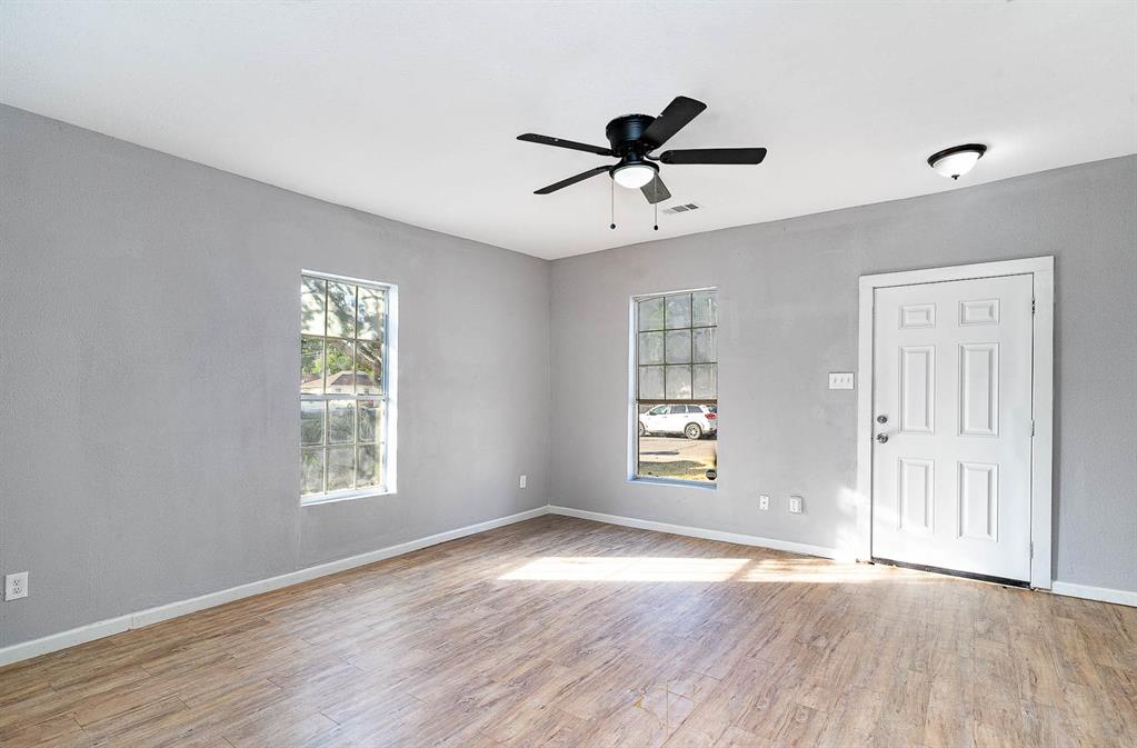 4509 Crozier Street Property Photo 1