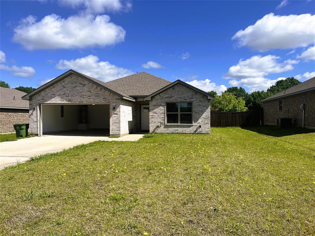 309 Mayo Street Property Photo 1