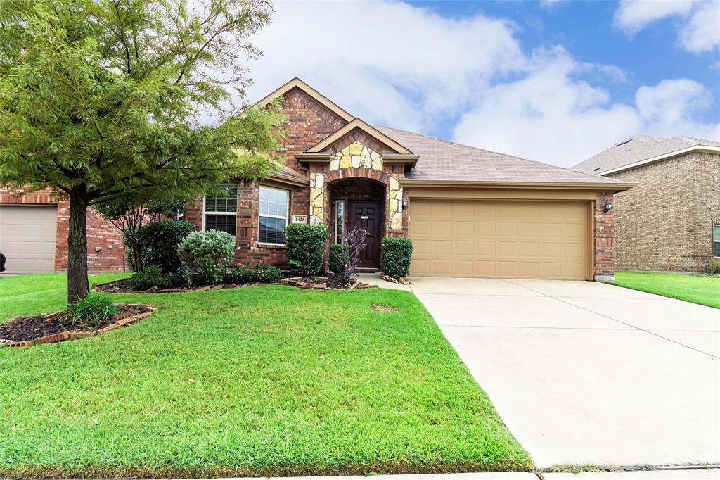 1425 Castle Creek Drive Property Photo
