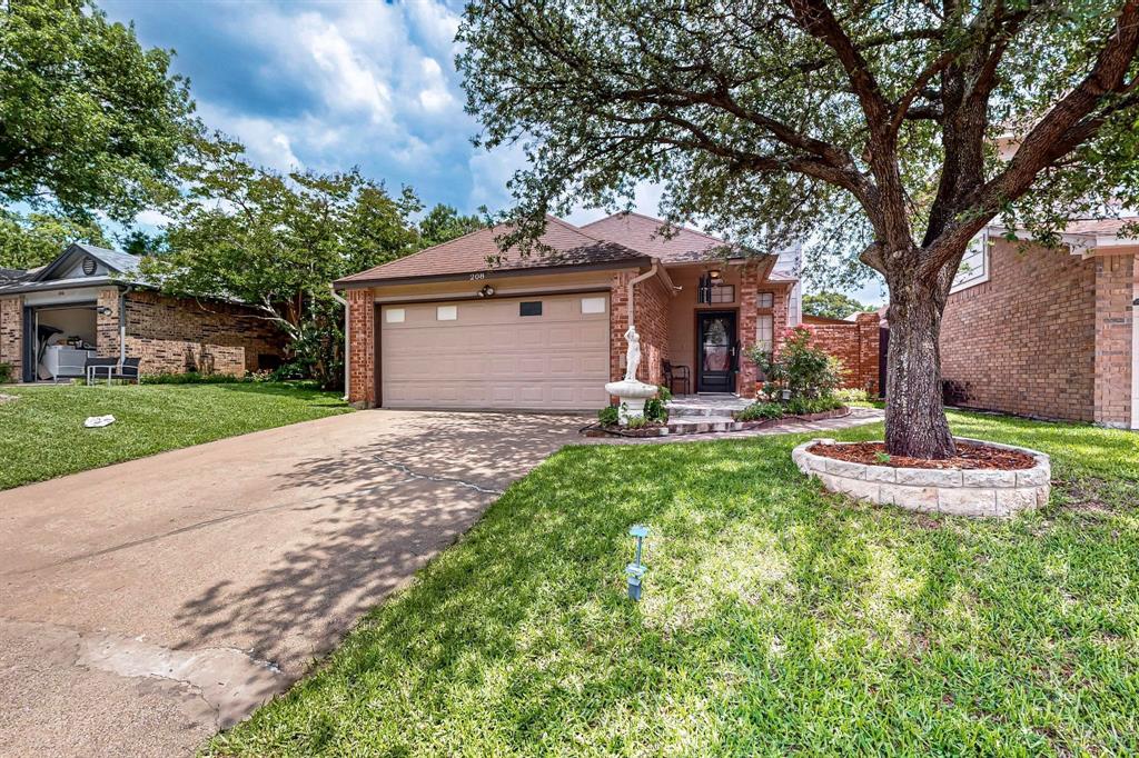 208 Lydia Circle Property Photo