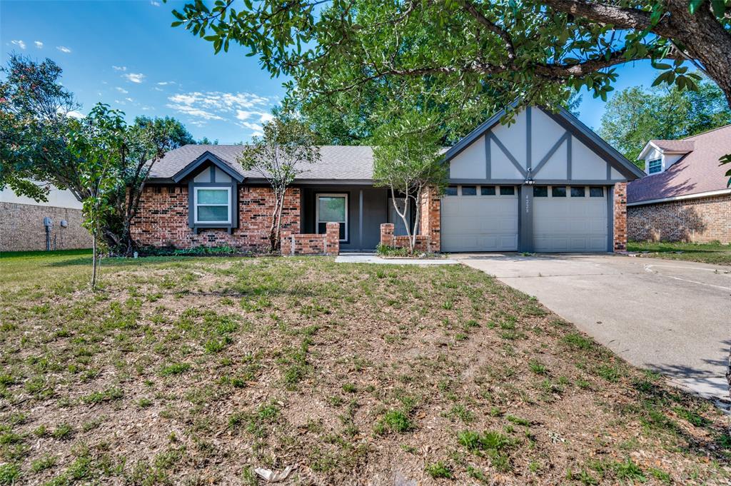 4228 Longleaf Lane Property Photo