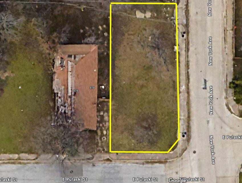 979 E Pulaski Street Property Photo 1