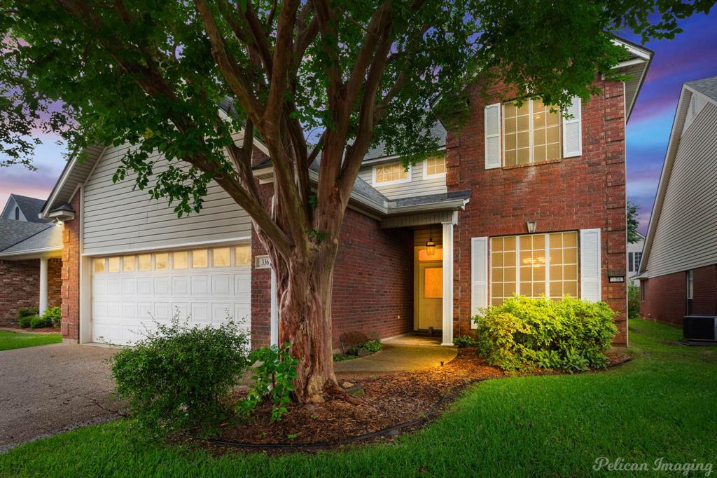 3635 Greenacres Place Drive 336 Property Photo 2