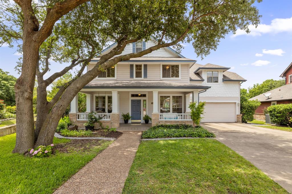1928 Victoria Circle Property Photo 1