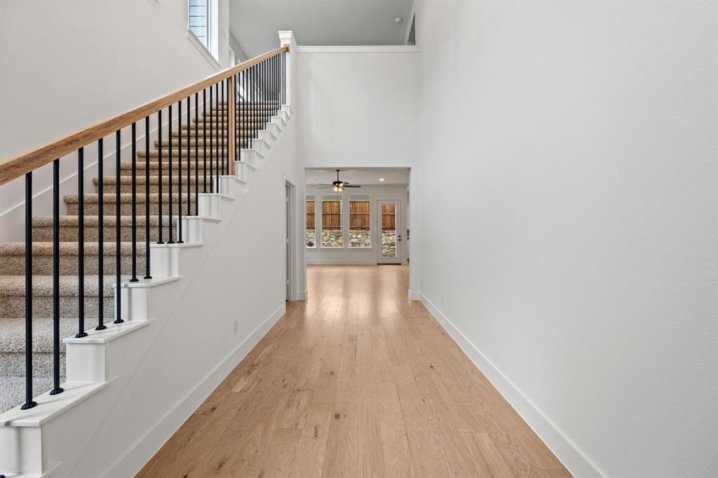 300 Chestnut Street Property Photo 2