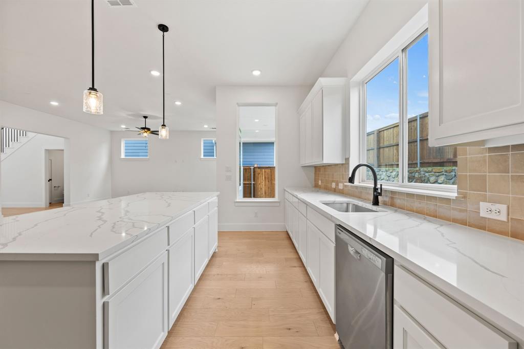 300 Chestnut Street Property Photo 14