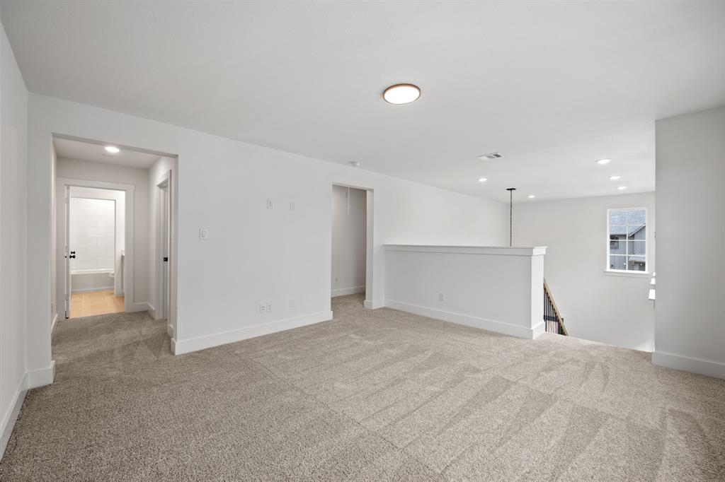300 Chestnut Street Property Photo 16