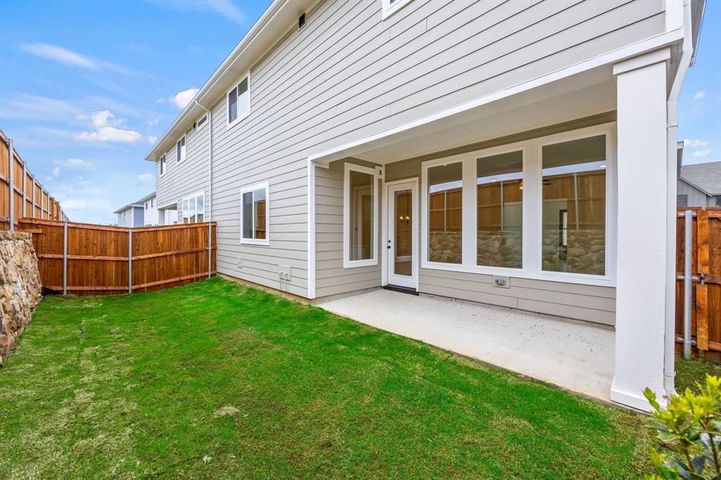 300 Chestnut Street Property Photo 21