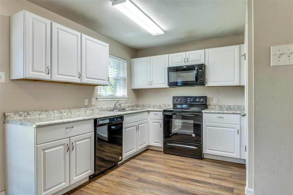 4312 Ridgedale Drive Property Photo 6