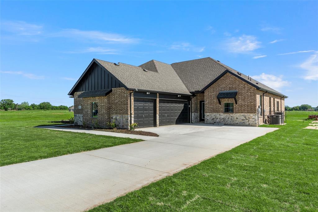 18145 Osage Lane Property Photo 3