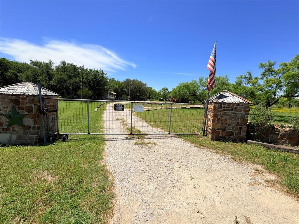 8550 E Hwy 84-183 Highway Property Photo 1