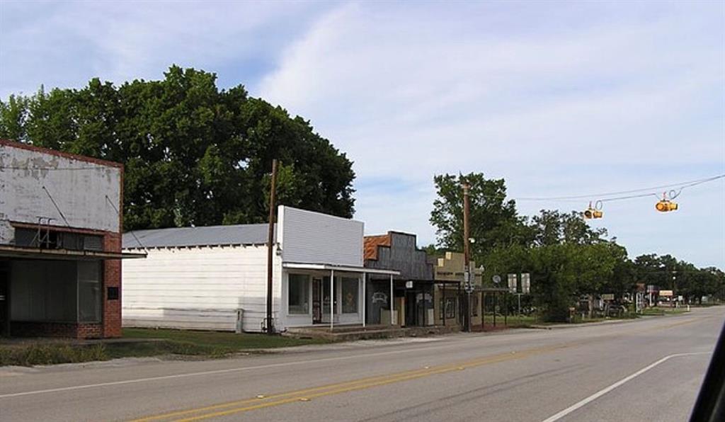 12149 State Highway 21 Property Photo