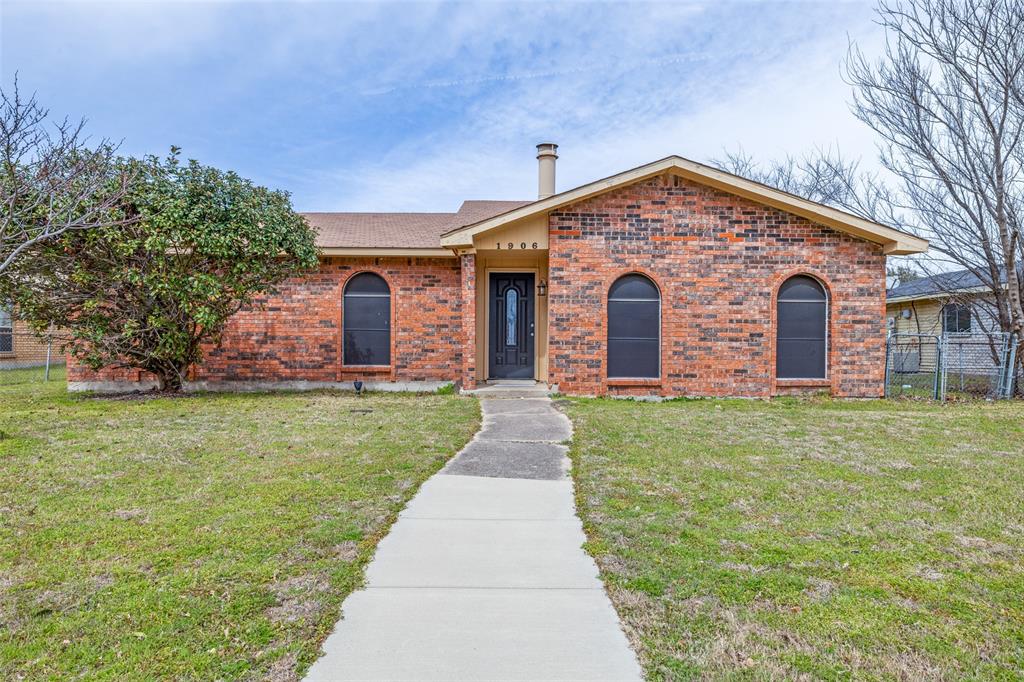 1906 Stockton Trail Property Photo