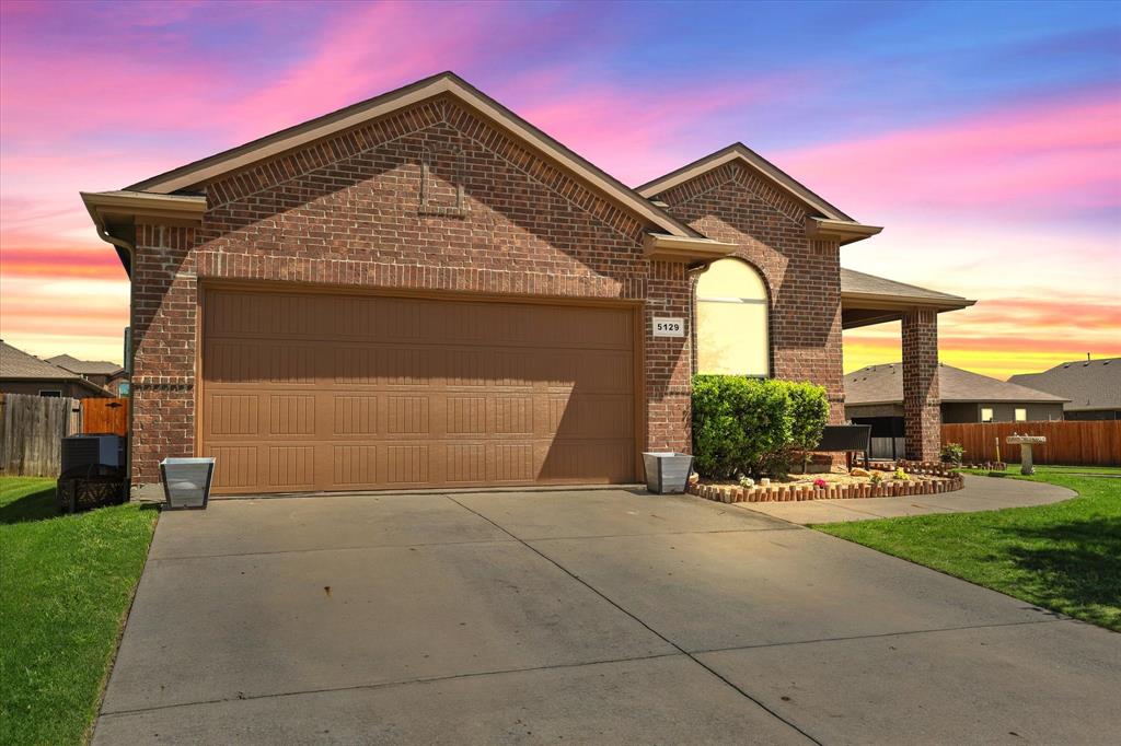 5129 Meadow Lane Property Photo