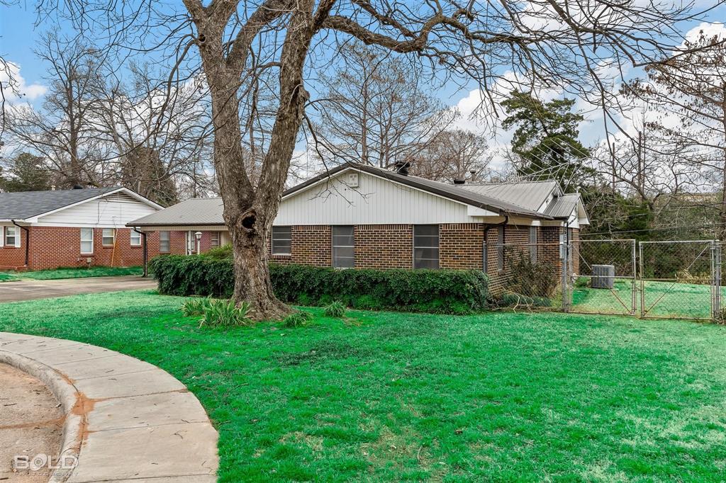 3025 W Cavett Drive Property Photo 1