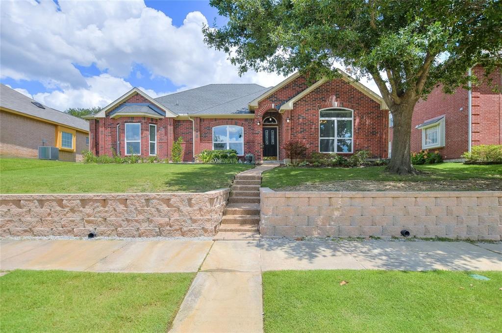 2772 Summertree Drive Property Photo 1