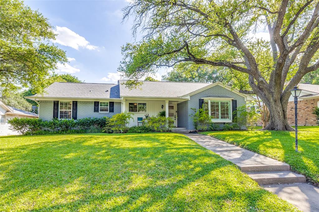833 Overglen Drive Property Photo