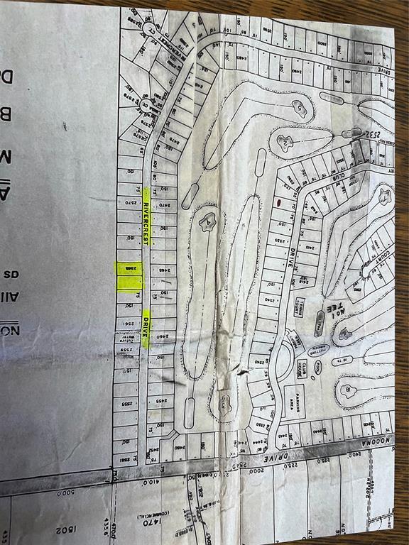 127 Rivercrest Drive Property Photo 9