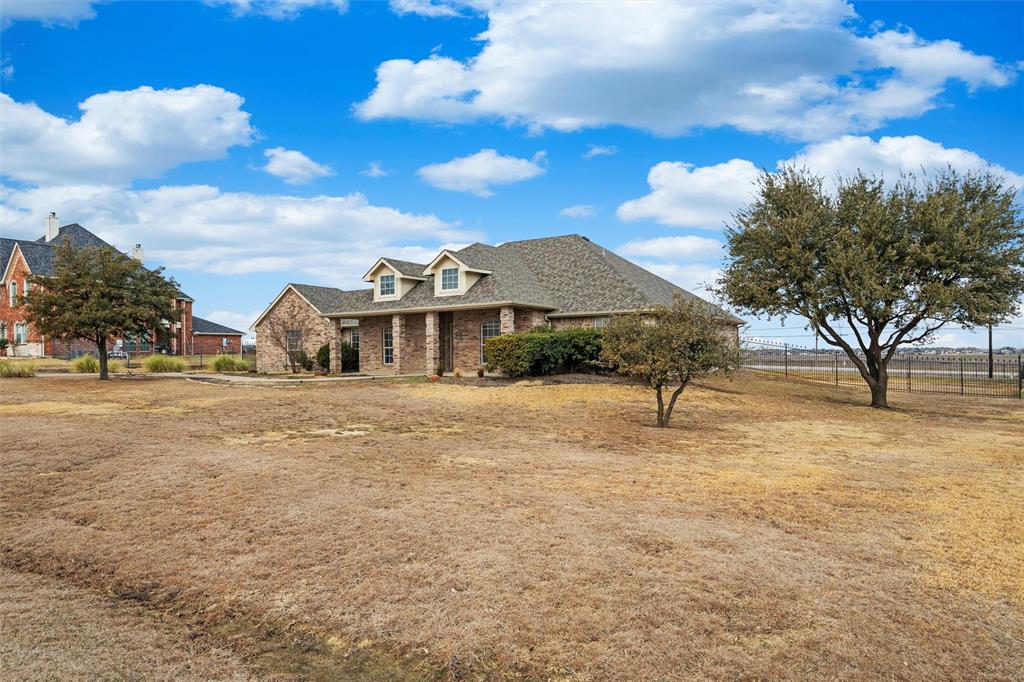 116 Lonesome Trail Property Photo 7