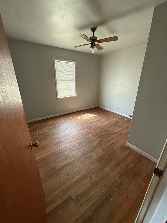 701 Perry Property Photo 7
