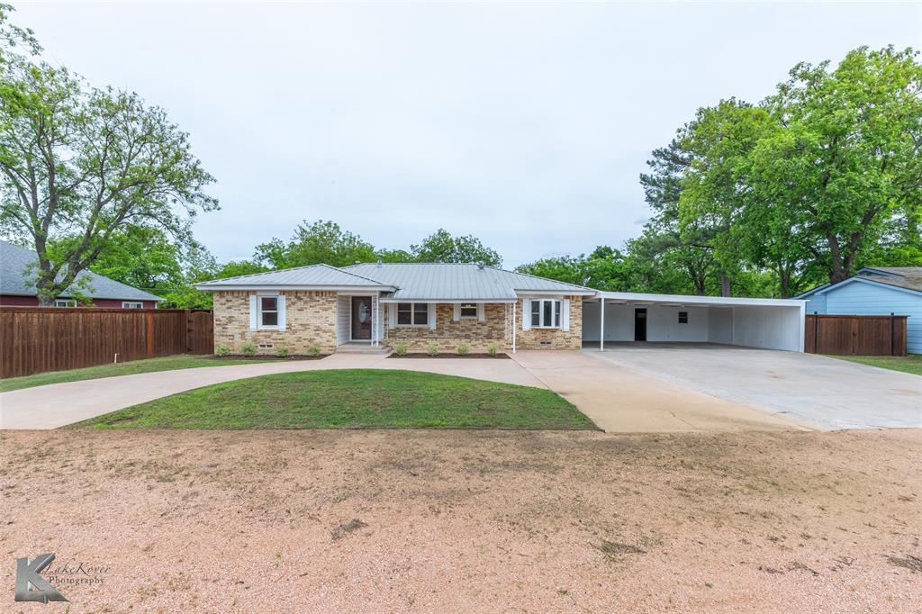 519 Reeves Street Property Photo