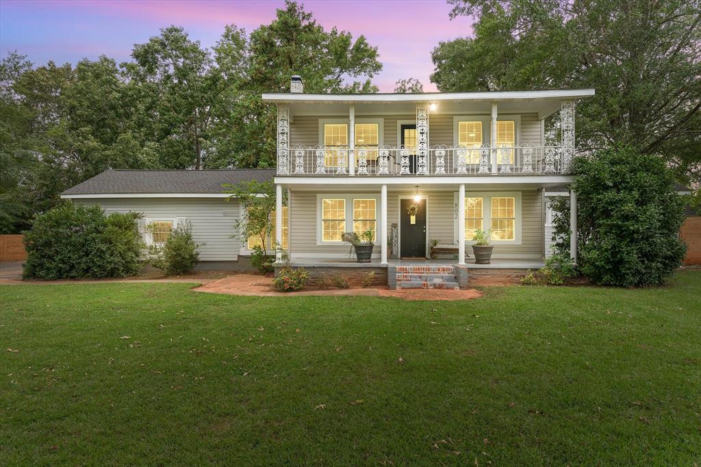802 State Highway 110 Property Photo 1