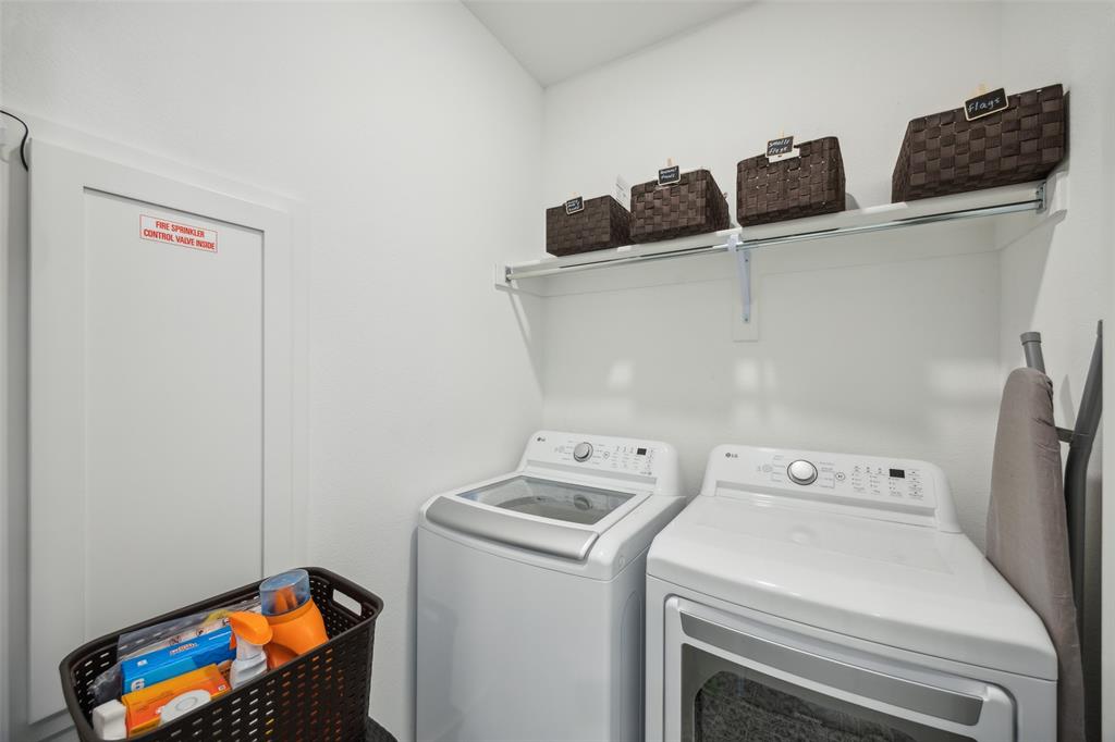 424 Somerville Drive Property Photo 13